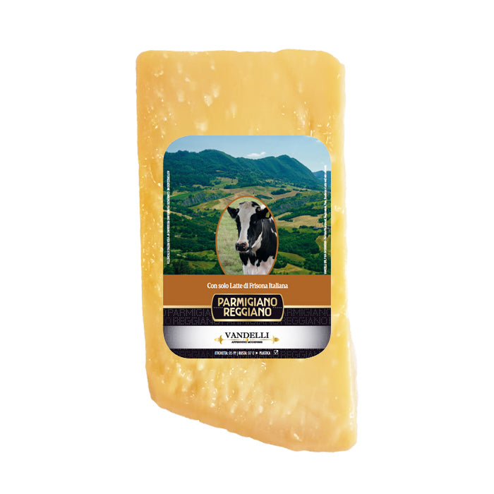 Parmigiano Reggiano de vaches frisons âgées de 50 mois