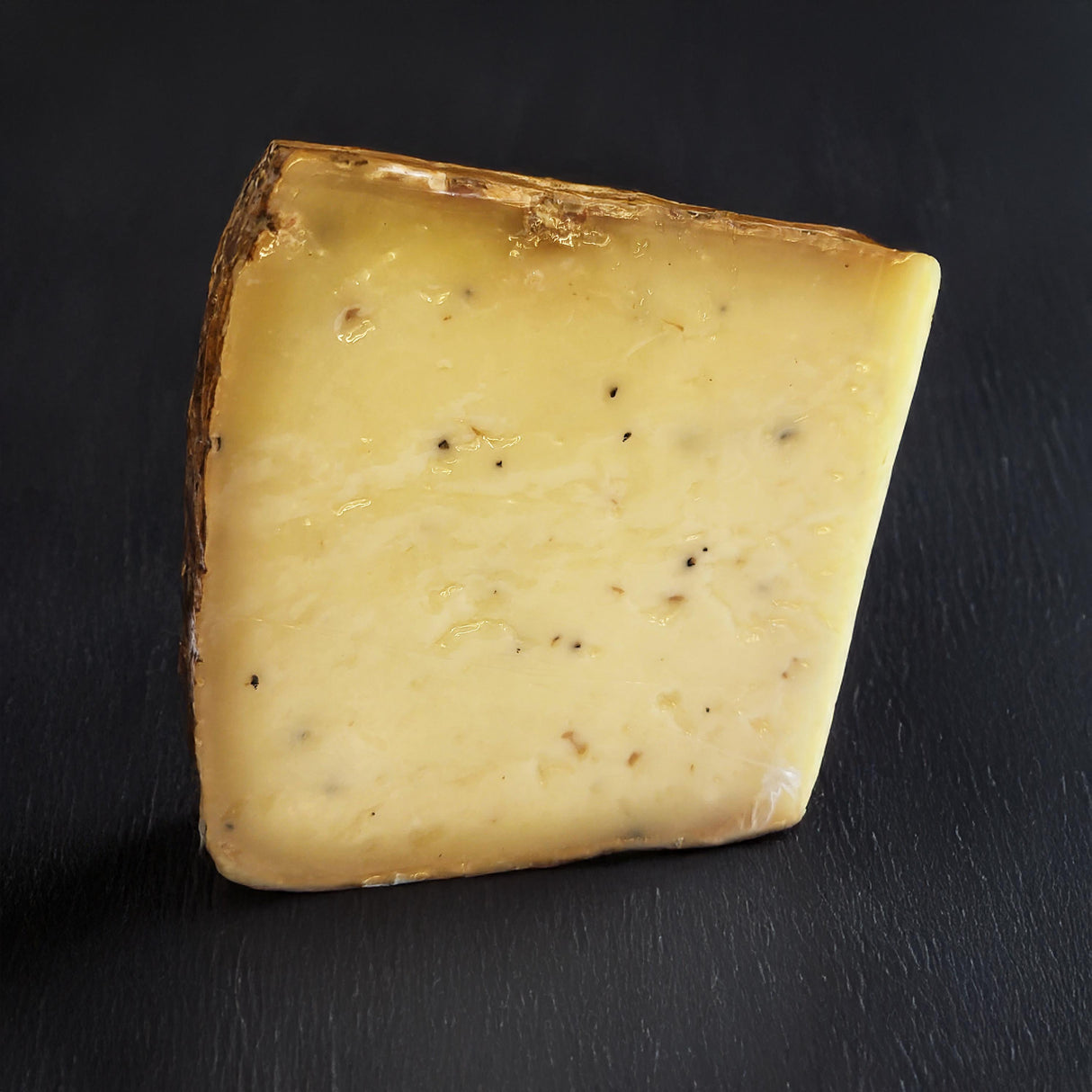 Pecorino assaisonné à la truffe